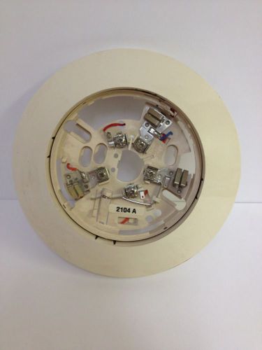 System Sensor B406B Plug-in Detector Base