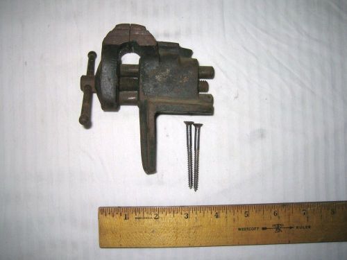 Vintage Bench Vise 1 3/4&#034; 2 Lbs Opens 1 1/2&#034; Small No Name