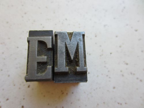 2 vintage heavy metal printer&#039;s letters stamps blocks all metal &#034;E&#034; &#034;M&#034;