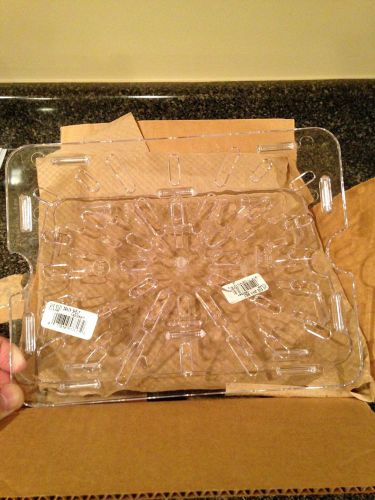 Restaurant: 6 New 1/2 size clear food pan grates by (Franke)
