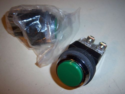 2 New Green Push Button Switch 6A250VAC