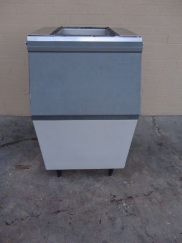 Scotsman ht-b555 ice bin.  holds 420 lbs. for sale