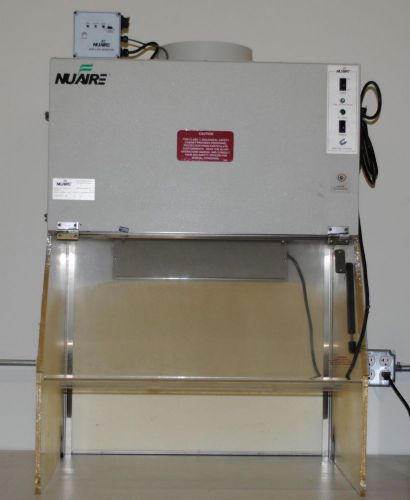Nuaire NU-813-300E Biological Safety Cabinet lab hood with filter