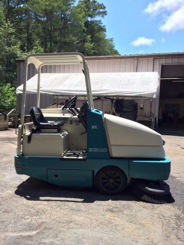 Tennant 6600 ride on scrubber - barely used! for sale