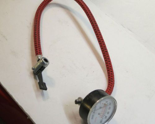 Lock On Tire Inflator with Air Pressure Gauge Pistol Chuck w 20&#034; Flexible Hose