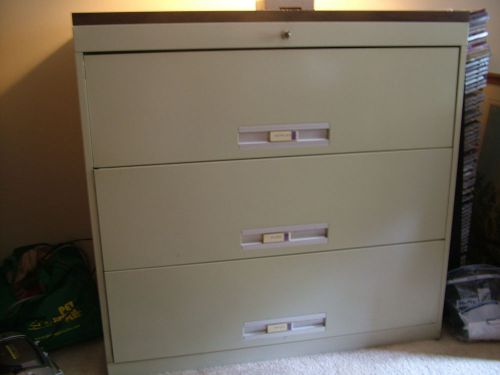3 Drawer Lateral File tan/beige - used - wooden look  formica top