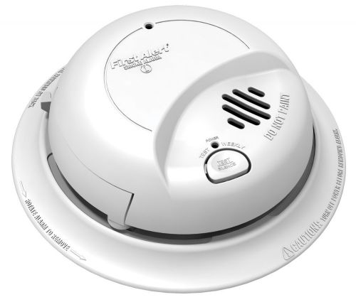BRK First Alert Smoke Detector &amp; Alarm AC Powered 9120B, With Battery Backup