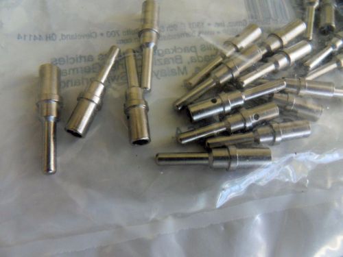25 Pieces Male Jiffy Splice Connectors 12-14 wire size - Free US Shipping