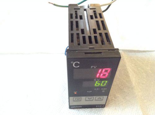 Omron E5EJ-A2HB Temperature Controller