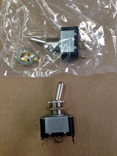 Mil EATON Toggle Switch SPDT On Off Mom.On 8809K16 MS35058-31