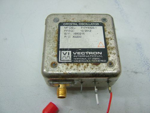 CRYSTAL OSCILLATOR 10MHz VERY ACCURATE VERY STABLE 10V