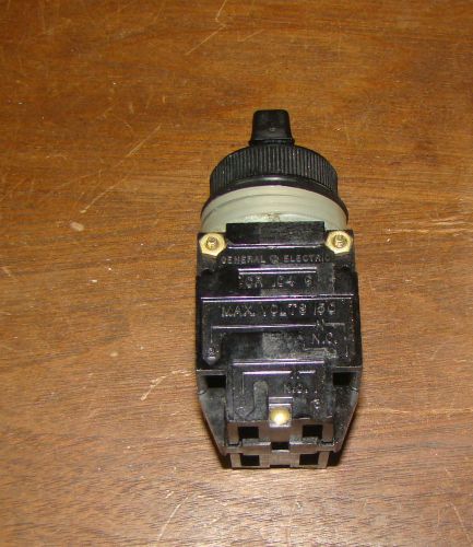 GE Miniature Oiltight Selector Switch CR104B2021