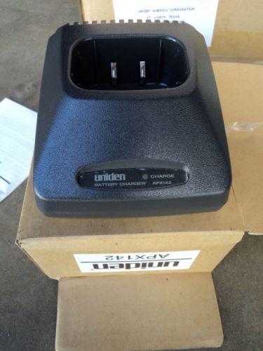 NEW UNIDEN APX142 APX 142 Charger  WITH Adaptor ALL NEW