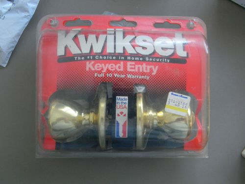 Kwikset Entrance Lock - Polished Brass