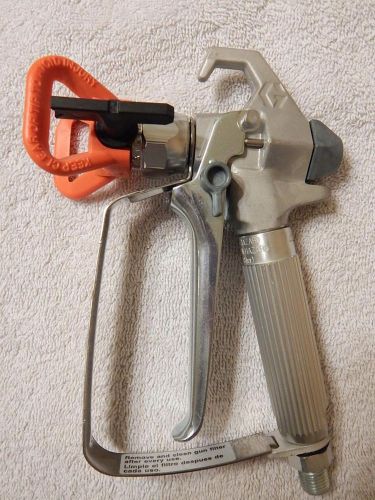 AWESOME NEW GRACO SG2 SG-2 AIRLESS PAINT SPRAY GUN F14B W/515 TIP &amp; NOZZLE
