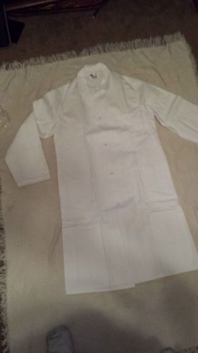 NEW Butchers/Meat Cutters LAB COAT WHITE Size Medium FAST SHIPPING!
