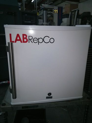 LABRepCo LABH-2-FM 1.5 Cu. Ft. Manual Defrost Undercounter Freezer