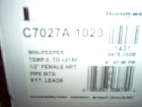 Honeywell C7027A1023 UV Detector Mini-Peeper NEW NIB Date code 1431