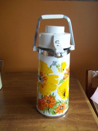 VTG  Air Pot Vacuum Pump Insulated Thermos Hot/Cold Drink Dispenser