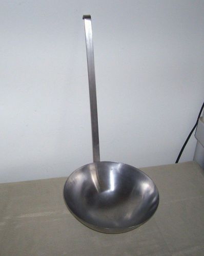 Huge commercial ladle ~ metal-stainless~19&#034; ~ (2 qt-64 oz~1/2 gal. bowl) wow !!! for sale
