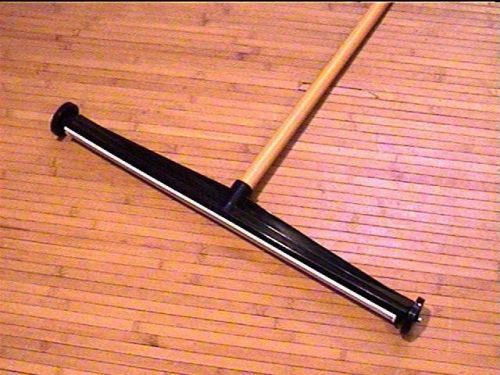 New magnet clean push broom 24&#034; sweeper 48&#034; handle e-z off home garage school for sale
