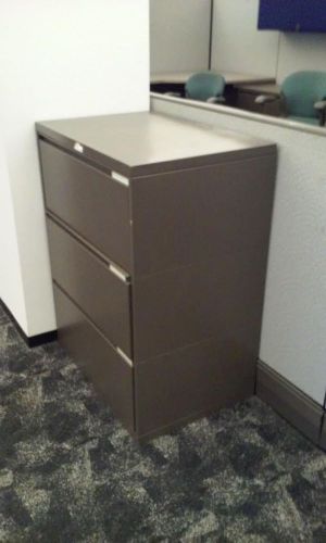 Herman miller meridian 3 drawer lateral file cabinet 20&#034; drawer depth for sale