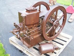 IHC 4hp FAMOUS Hopper Cooled Throttle Governed Gas Engine Pulley Steam ORIG