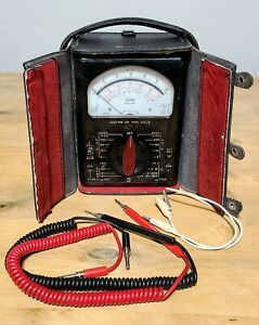 Triplett Electric Ohms Volt Meter Model 630a ORIGNAL Cowhide CASE with probes