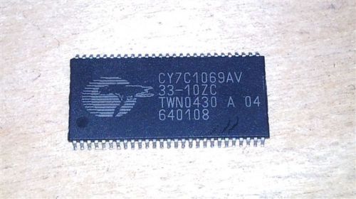 CY7C1069AV33-10ZC 2M BY 8 STANDARD SRAM, 10 ns, PDSO54 (10 PER)