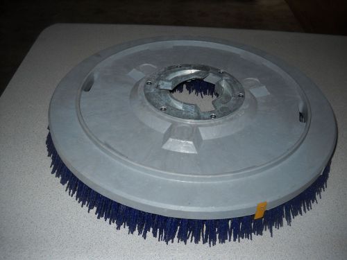 18&#034; Stiff Bristle Floor Cleaning Brush with clutch plate