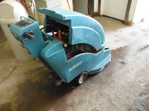TENNANT 2550 20&#034; BATTERY HIGH SPEED FLOOR BURNISHER NO CHARGER