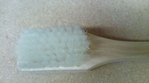 10&#034; White Nylon Carpet Spotting Brush