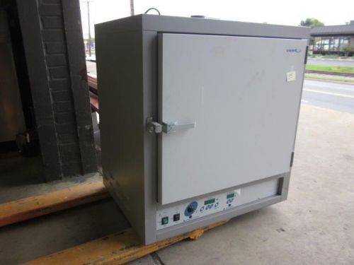 Incubator/convection oven vwr 1370gm signature gravity oven for sale