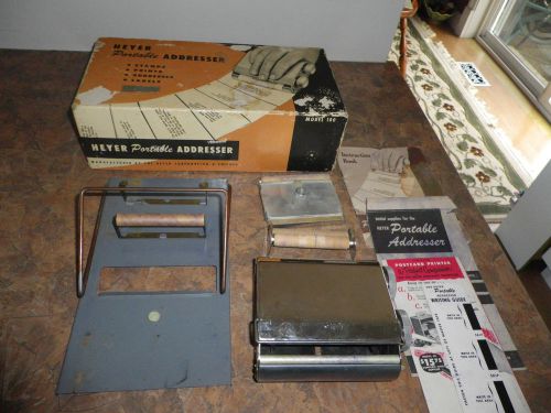 VINTAGE HEYER PORTABLE ADDRESSER MODEL 100 WITH BOX AND MANUALS