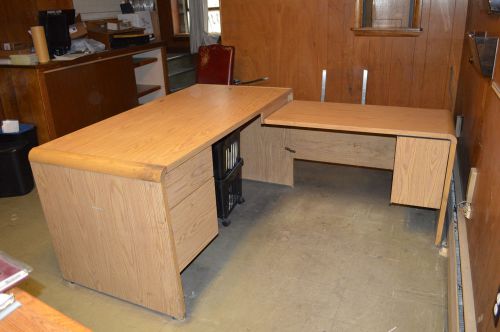Laminate &#034;L&#034; Configuration Desk - Office Furniture