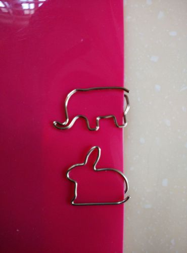 2 mini metal Paper Clip -ELEPHANTS