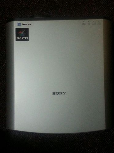 Sony VPL-HS51 Video Projector