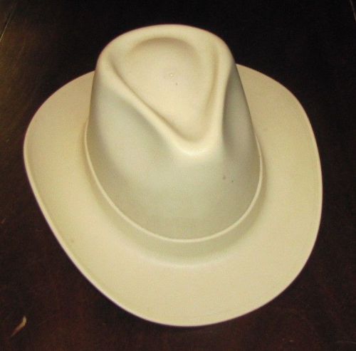 Western Hard Hat Inc &#034;Outlaw&#034; Cowboy Hardhat OSHA ANSI Rated Size 6 1/2 to 8 USA