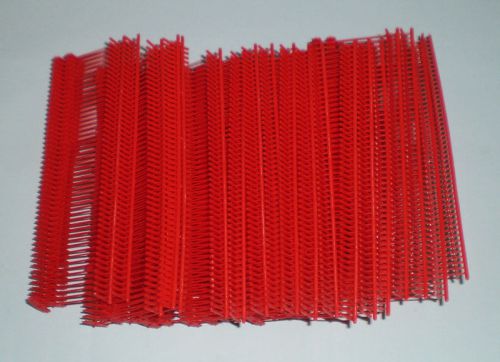 1000 RED 1&#034; CLOTHING GARMENT PRICE LABEL TAGGING  TAGGER GUN BARBS FASTERNERS