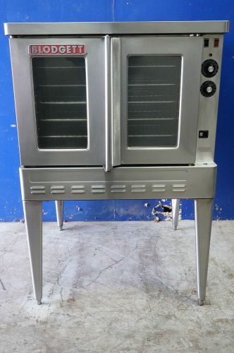 BLODGETT STAINLESS STEEL GAS FULL SIZE CONVECTION OVEN ON LEG STAND