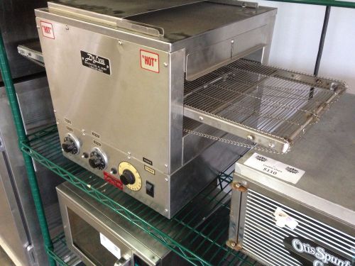 Deluxe conveyor oven