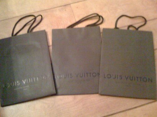 Reusable Louis Vuitton Paper Shopping Bags 3 Reusable bags Pre-owned