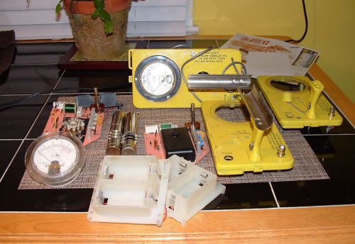 Geiger Counter Assorted spare parts and Victoreen 6A upper w/o tub or probe