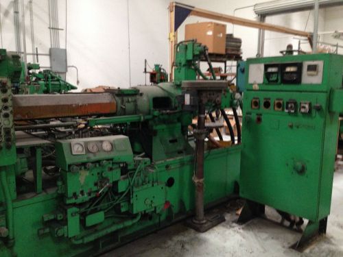 Reed 400 ton plastic injection machine for sale