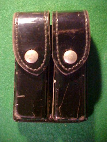 SAFARILAND MODEL 77 DOUBLE MAGAZINE POUCH C89 GLOCK 9MM SEE WEB FOR INFO ON THIS