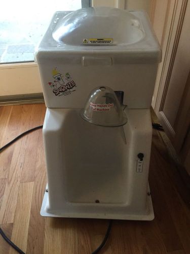 Commercial ice shaver snowie 3000 for sale