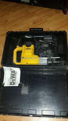 DEWALT D25550K ROTARY HAMMER  1 9/16 TYPE 2 WITH ONE BIT DOUBLE CARBIDE 5/8&#034; 14&#034;