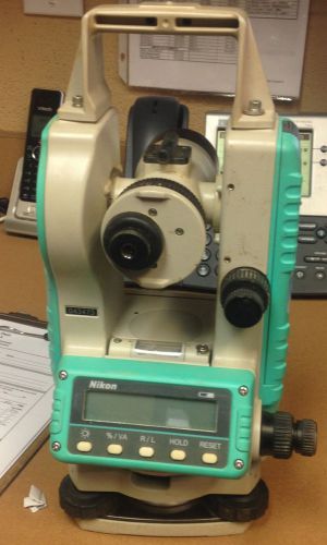 Digital Surveying Tool THEODOLITE by NIKON Model NE-101 WITH CASE!