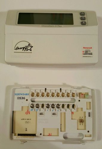 Honeywell T8635L1013 low voltage thermostat 2 stages white