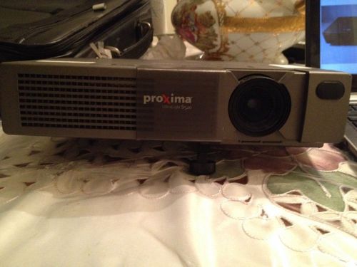 Proxima LCD Projector UltraLight S520